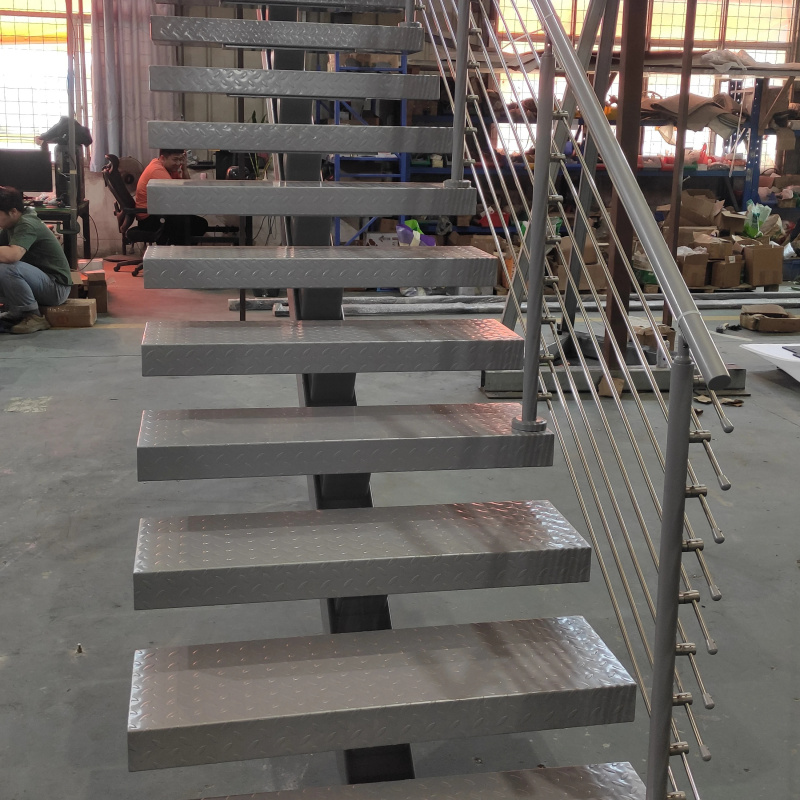 Pagar Tangga Stainless Steel D - Interior Design Usa ulasan dan harga